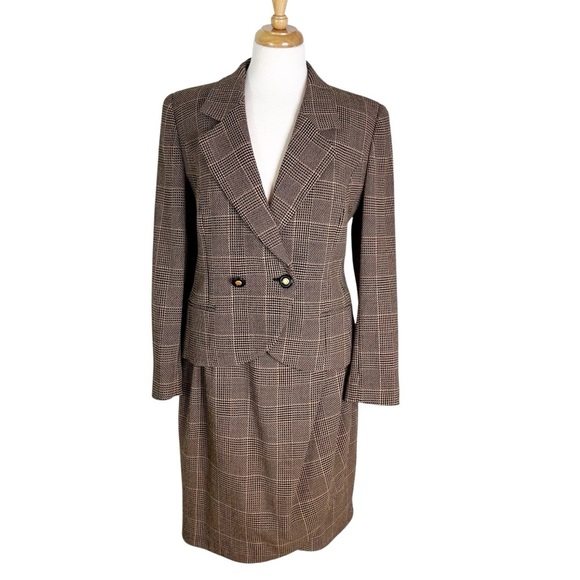 Vintage Louis Feraud Wool 2 Piece Suit Size 8 - Picture 16 of 16